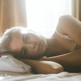 Nina Nesbitt - Älskar album cover