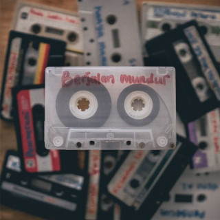 Fiersa Besari - Berjalan Mundur album cover