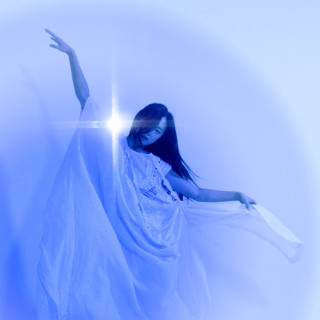 Sarah Kinsley - Ascension EP cover