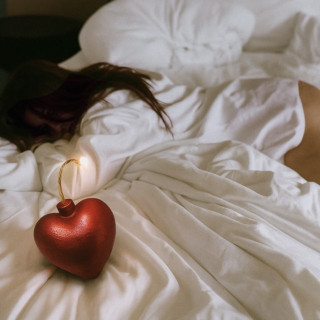 Dounia - Mrs.Lovebomb EP cover
