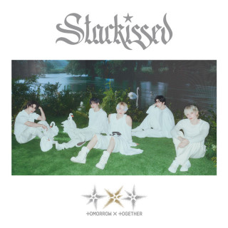 TOMORROW X TOGETHER - Starkissed album cover