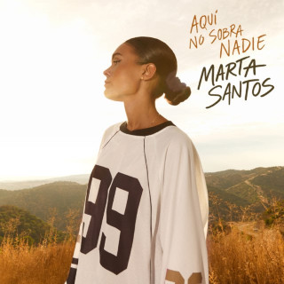Marta Santos - Aquí No Sobra Nadie album cover