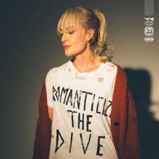 Metric - Romanticize The Dive album cover