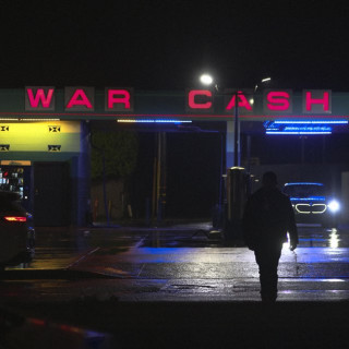 CRIMEAPPLE & Evidence - War Cash album cover