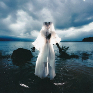 Isyana Sarasvati - EKLEKTIKO album cover