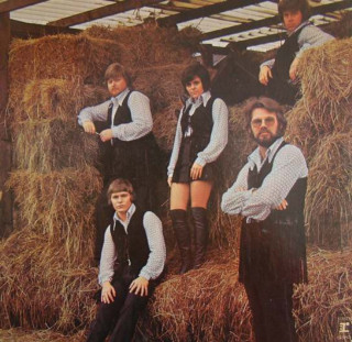 Kenny Rogers - Something's Burning album cover