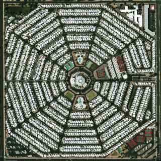 Modest Mouse - Strangers To Ourselves album cover