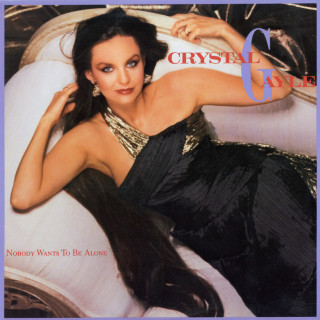 Crystal Gayle - Nobody Wants To Be Alone album cover