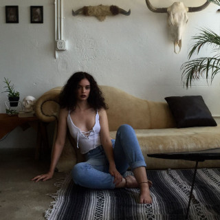 Sabrina Claudio - Confidently Lost EP cover