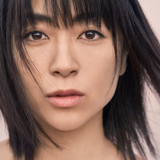Utada Hikaru - Hatsukoi (初恋; First Love) album cover