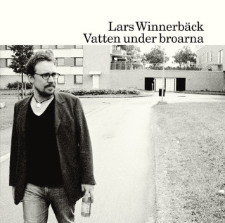 Lars Winnerbäck - Vatten Under Broarna album cover